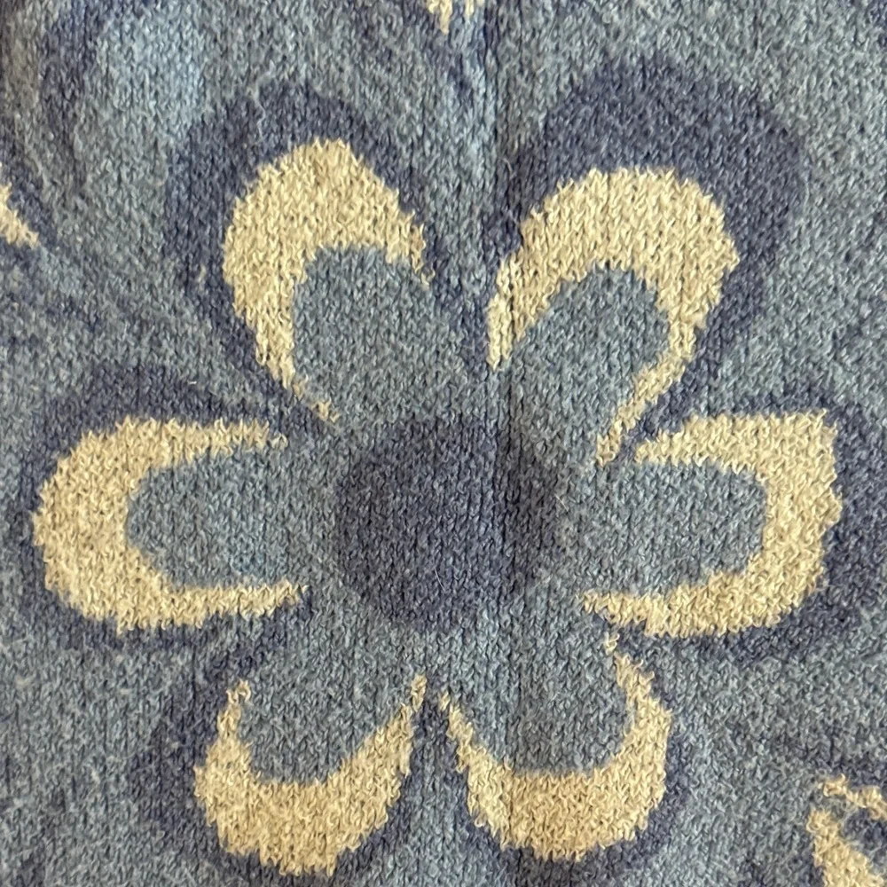 Blue Patterned Sweater - Picture 4 of 4